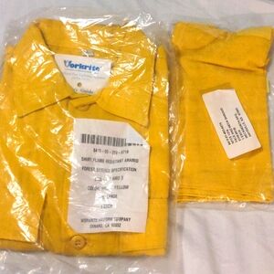 Unused wildland firefighter shirt with free neck/face shroud. LARGE